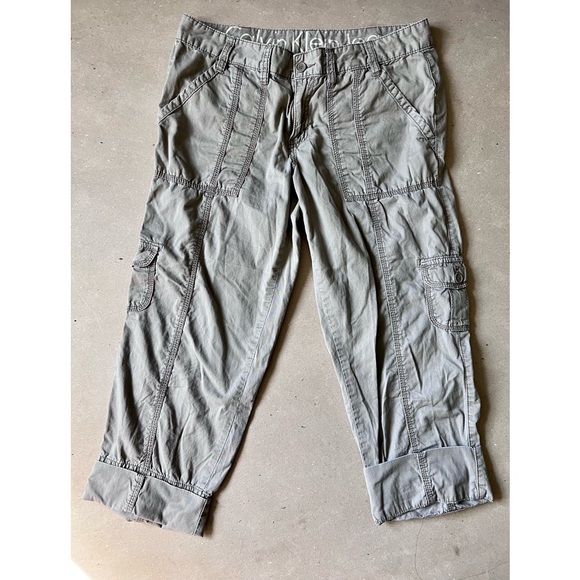 Calvin Klein Jeans Capri Pants - Picture 1 of 8